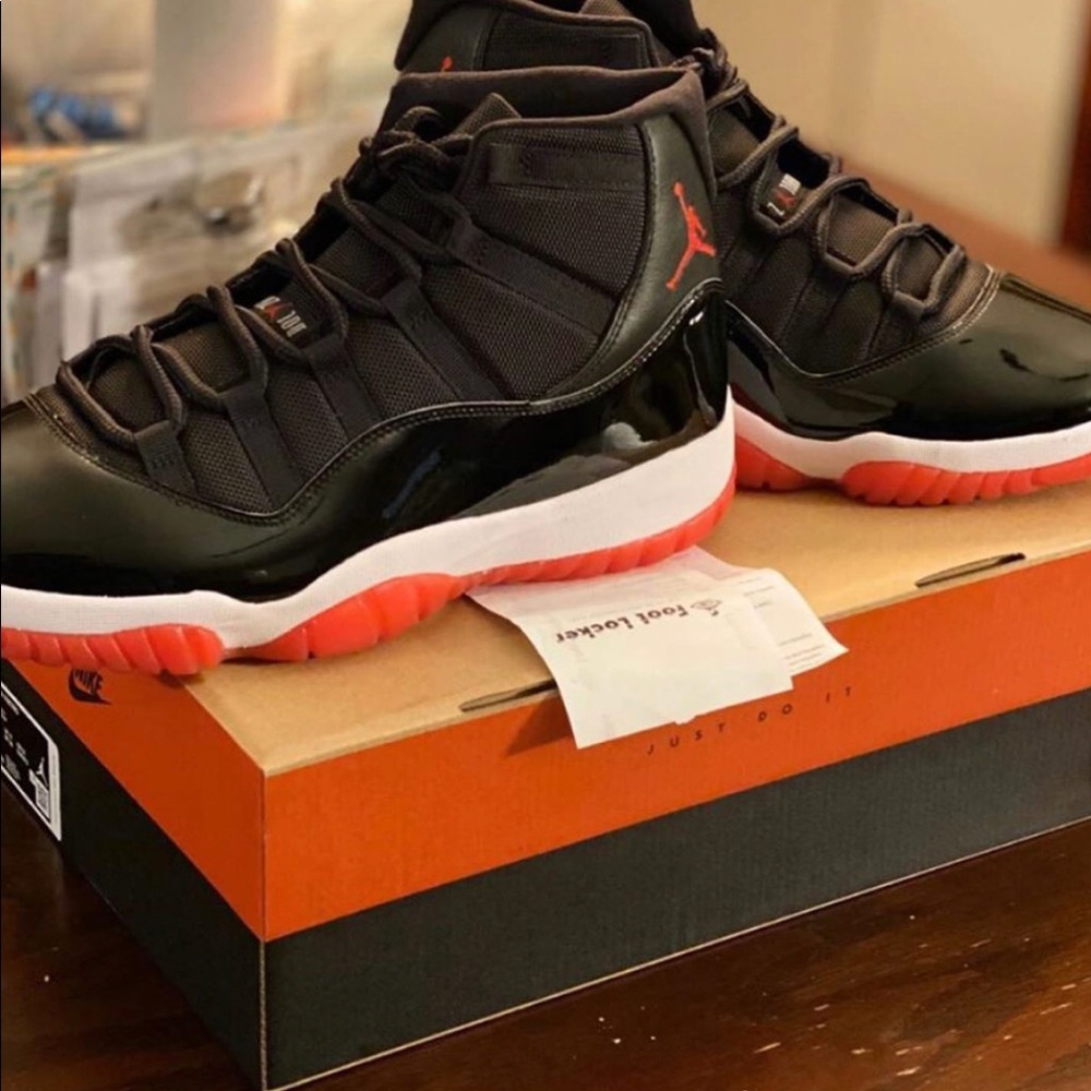 Retro Air Jordan 11 Bred 100% Authentic - Picture 2 of 2